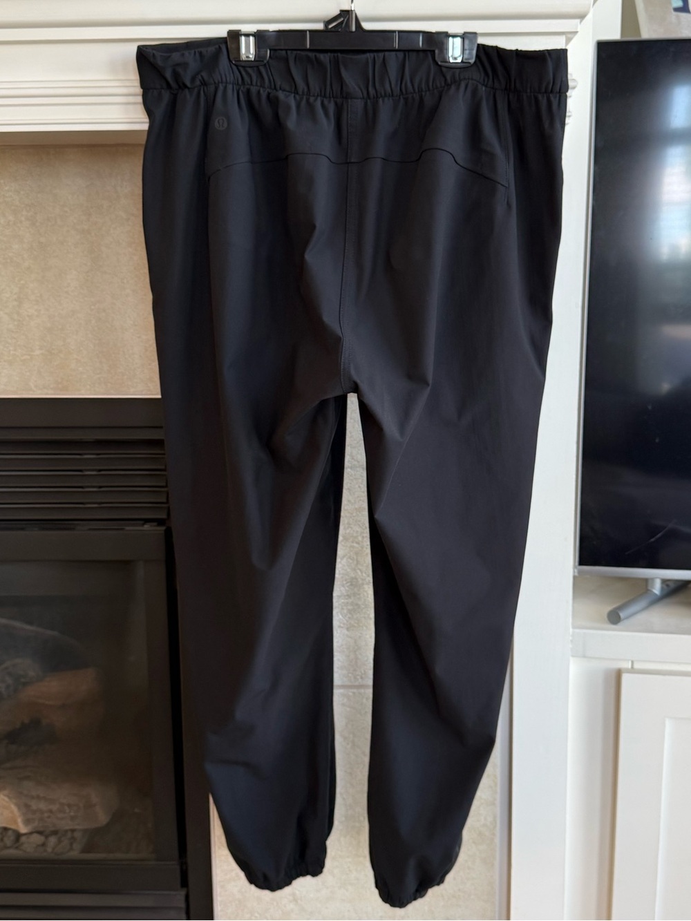 Lululemon Warpstreme High Rise Jogger 7/8 size 32 - Picture 5 of 13